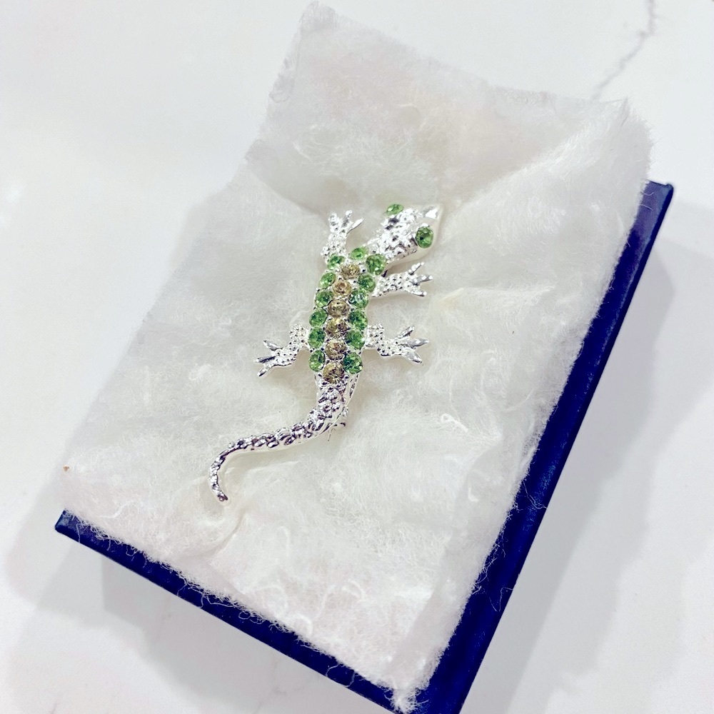 NEW! Cubic Zirconia Lizard Brooch in Box